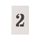 Skilte i keramik med tal nr. 2. til at hænge, H 10,20cm, B 6,30cm, Dybd, Hvid ⎮ 5706207458181 ⎮ DG_000787