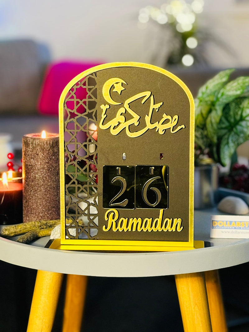 Ramadan Kalender på Fod - 15 Dele (28x25 cm)