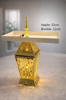 Lanterne med LED lys og unik top (som fad)