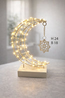 Måne med lyskæde om 24cm, Batteridrevet (ekskl.)