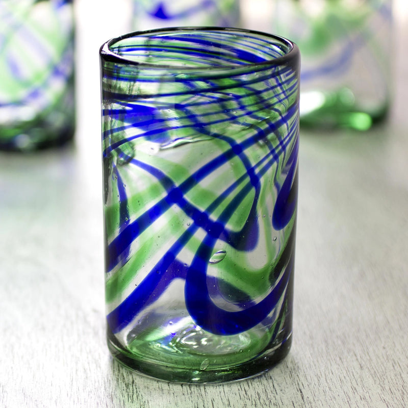 Trinkglas groß (mexikanisch mundgeblasen) – blaue und grüne Wellen 
