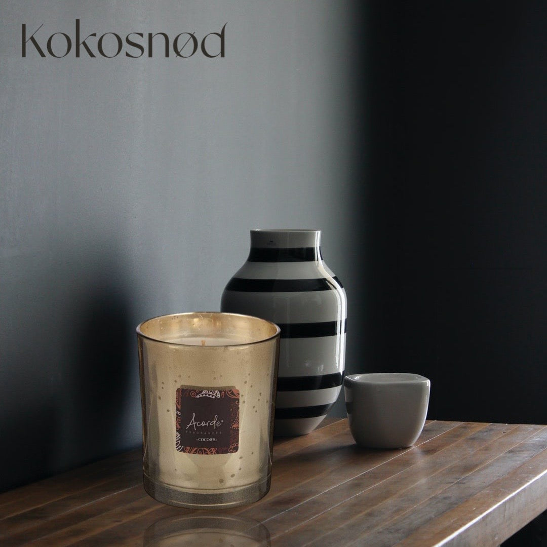 Acorde – 42-Stunden-Duftkerze in Geschenkbox, extra konzentriertes Premium-Design – Kokosnuss