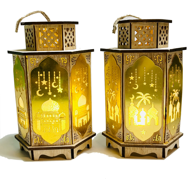 Holzlaterne 20 x 12 cm mit LED-Licht im Ramadan-Design – Informationen lesen